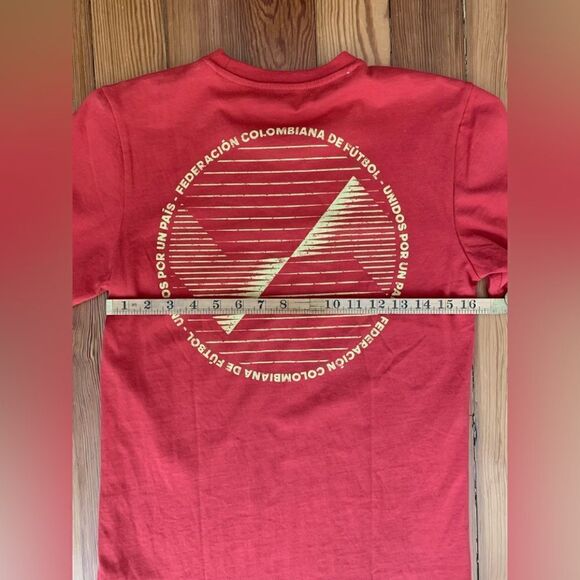 Adidas T-shirt  - Picture 8 of 8